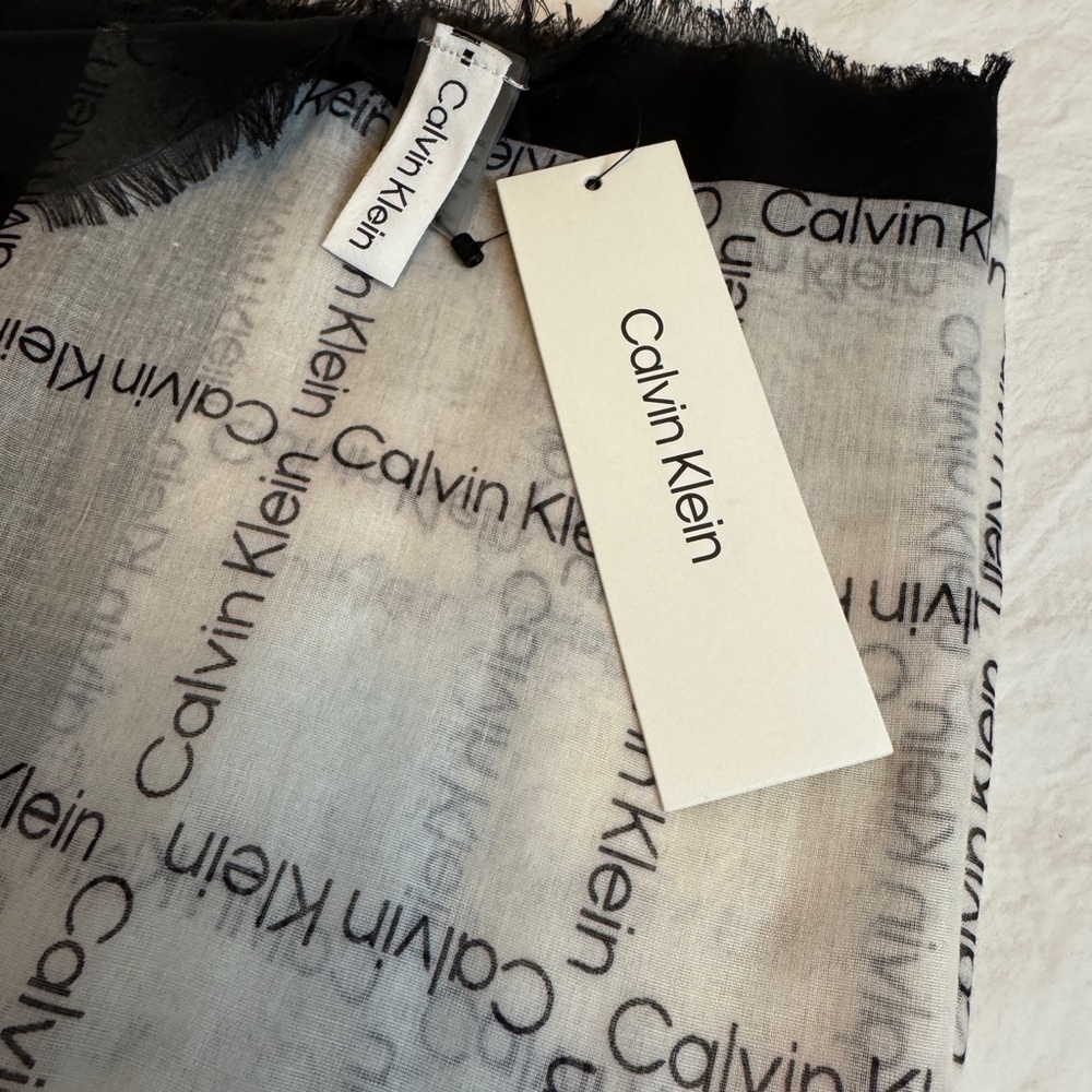 Calvin Klein Black and White Scarf